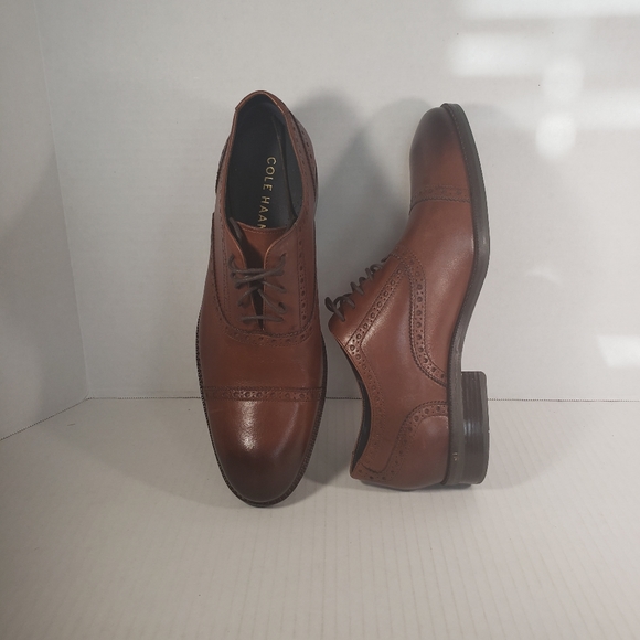 NWOT Men's Cole-Haan Cap Toe Oxfords - Picture 3 of 8